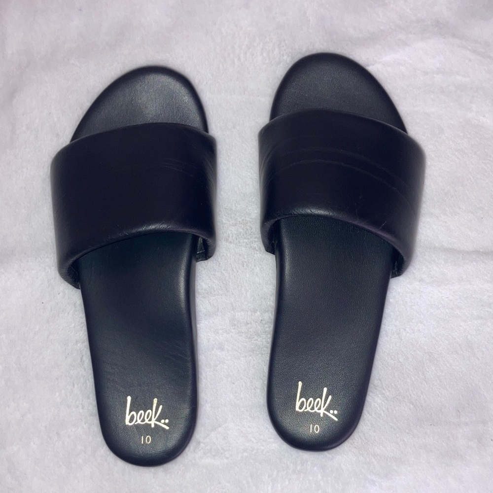 beek Baza Black Leather Slide Sandals